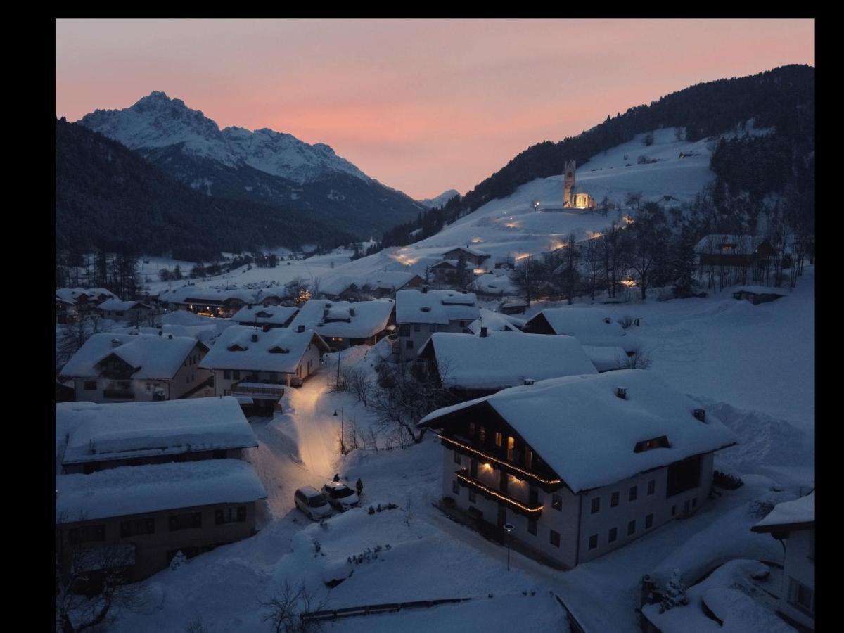 Residence Tamperhof San Candido Dış mekan fotoğraf